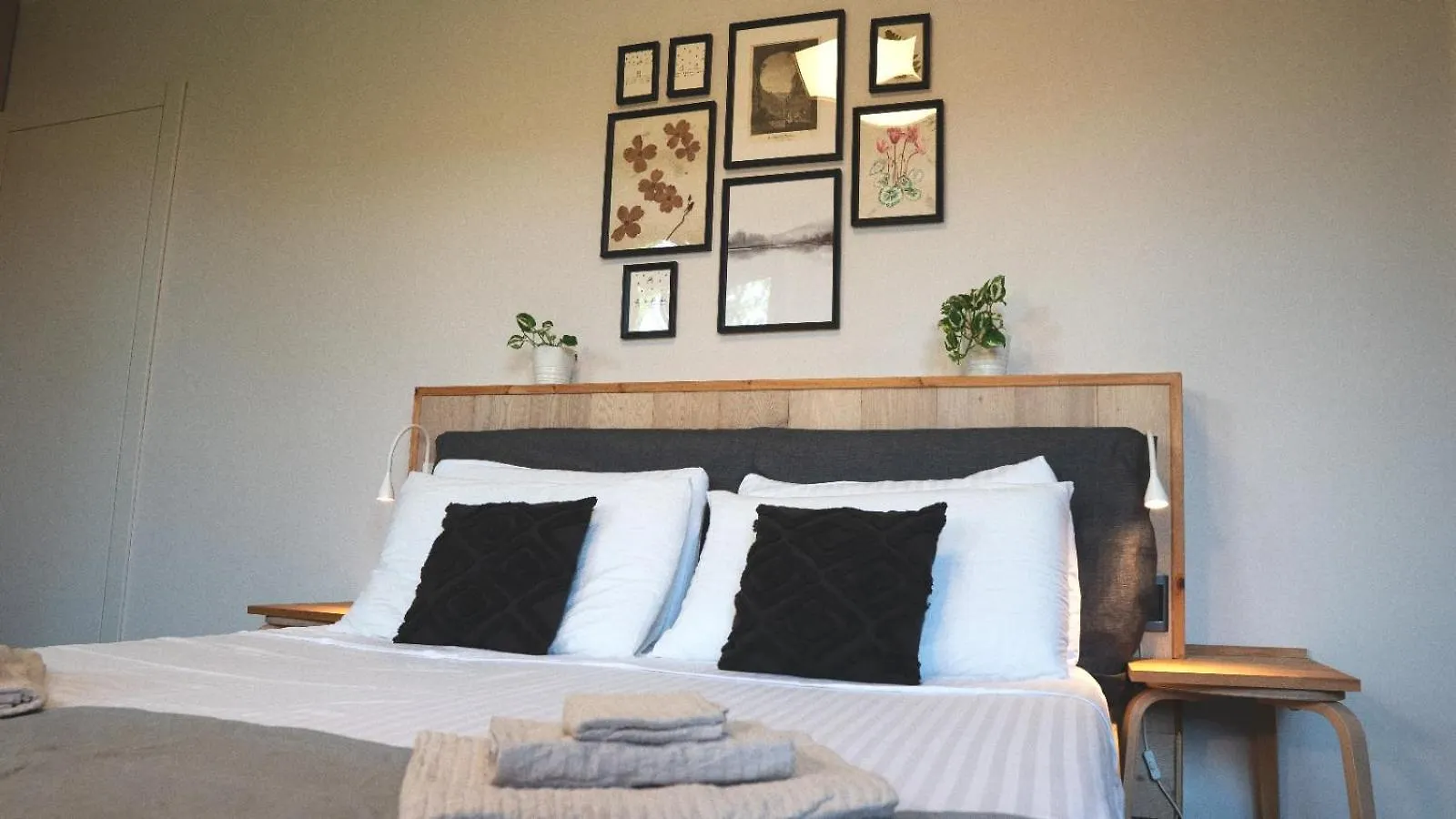 Woodbnb Cassina Rizzardi 0*,  Italy